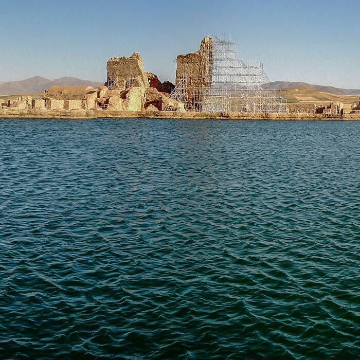 A Flight from Eagle Nest up to Takht-e Soleyman